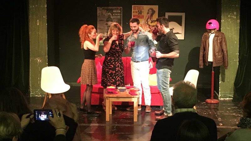  obra de teatro, actores en escena