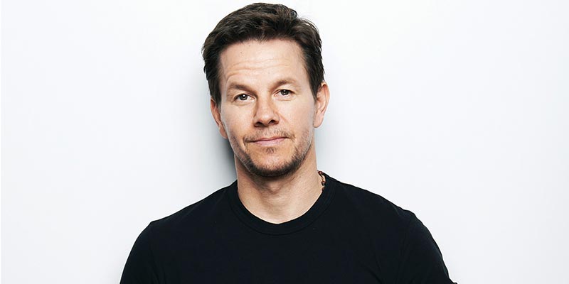 pasados aterradores de los famosos mark wahlberg