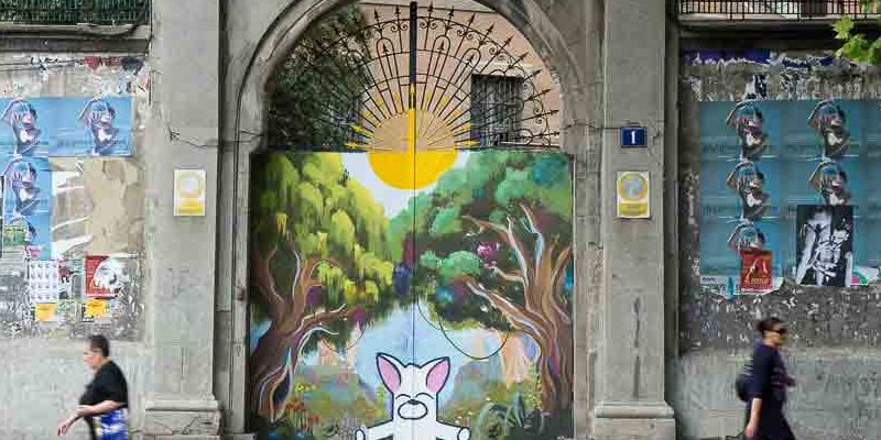 fachada de la tabacalera