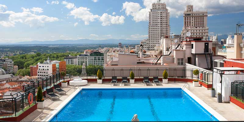 Foto de la piscina en una terraza del Roof Garden