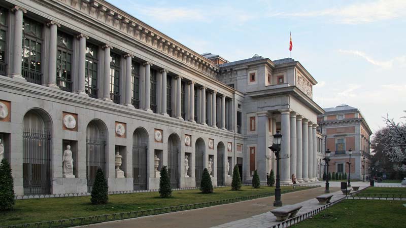 Museo del Prado de Madrid en el paseo del Prado