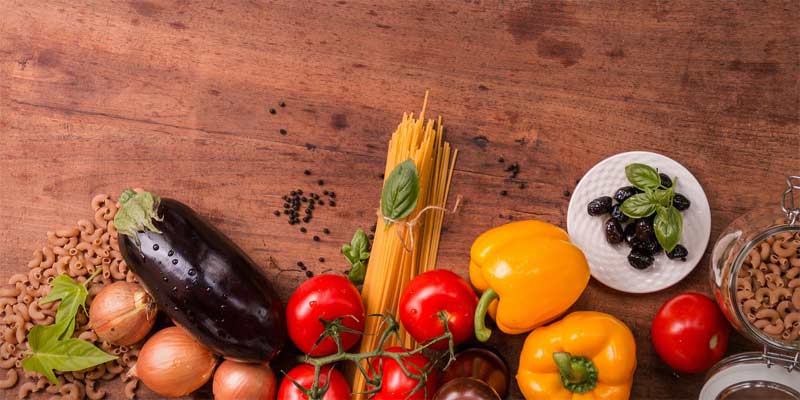 Legumbres, pasta, verduras y hortalizas variadas